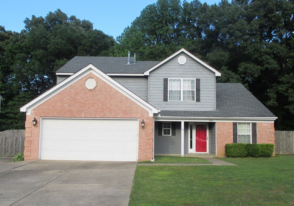 7400 Fox Creek Dr