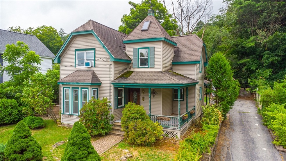 114 Pleasant St, Orange, MA 01364 - photo 1