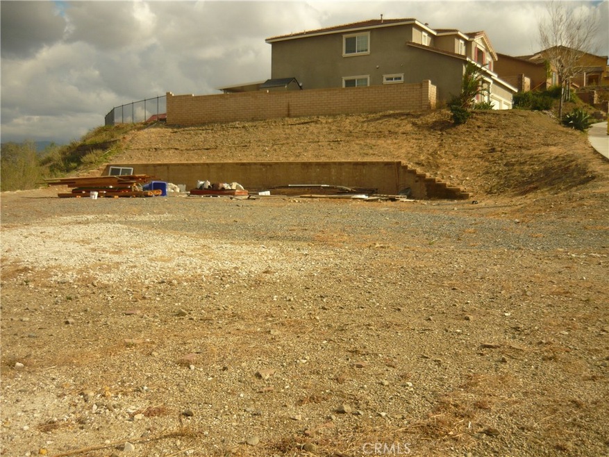 5591 N Pinnacle Ln, San Bernardino, CA 92407 - photo 1