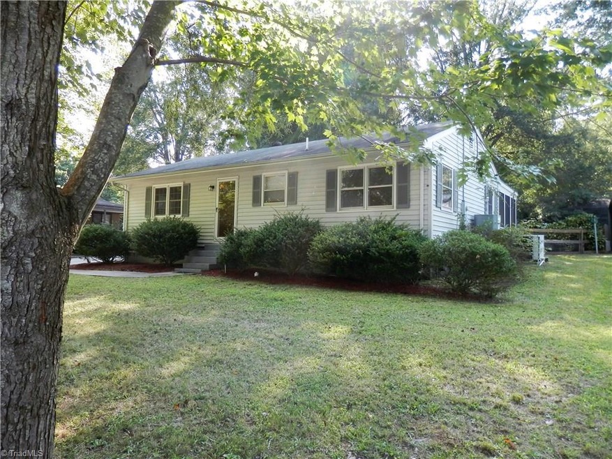 2029 Lineberry St, Asheboro, NC 27203 - photo 1