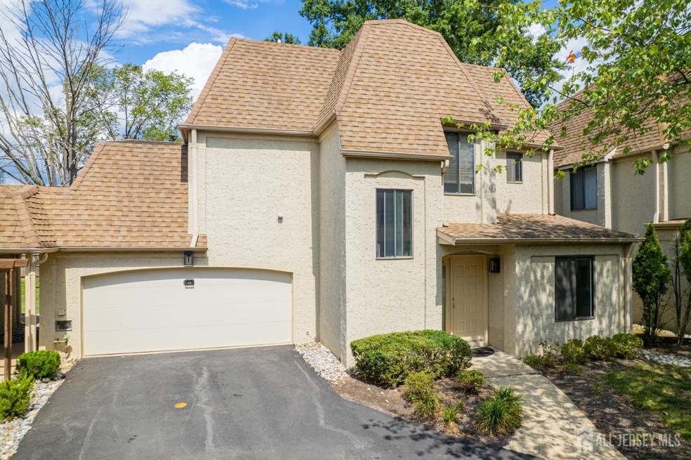 31 Gate House Ln unit 31, Edison, NJ 08820 - photo 1