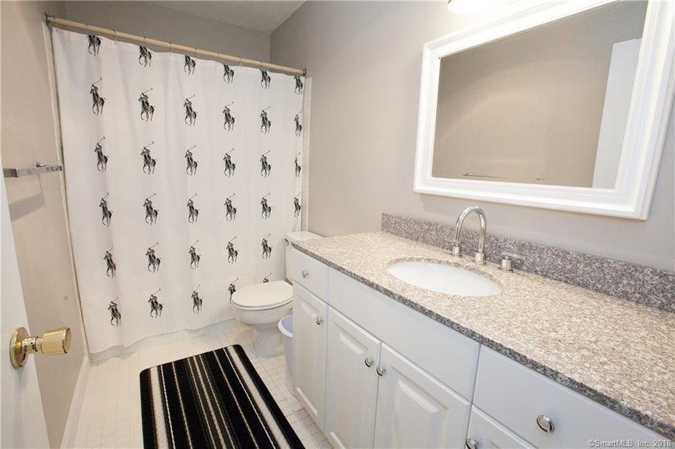 2115 Cromwell Hills Dr unit 2115, Cromwell, CT 06416 - photo 1