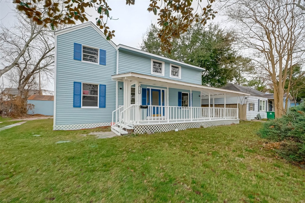 7741 Moline St, Houston, TX 77087 - photo 1