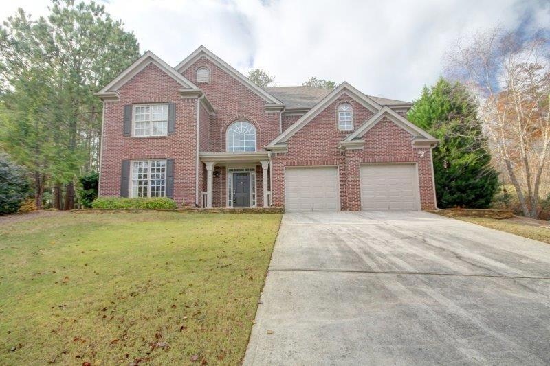 1050 Knoll Terrace, Roswell, GA 30075 - photo 1