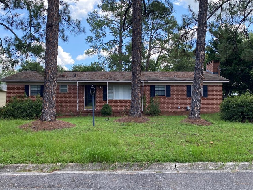 2201 Davis Ave, Tifton, GA 31794 - photo 1