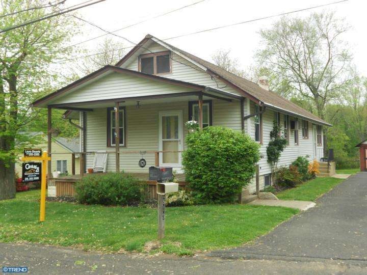 813 Orchard Ave, Southampton, PA 18966 - photo 1