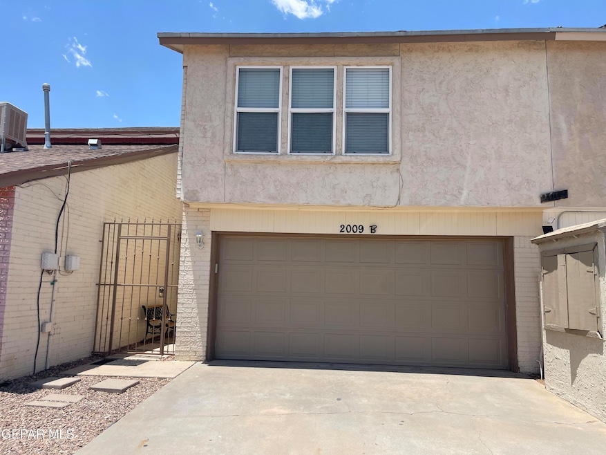 For Rent $1,580/month • Co-Listing Agent