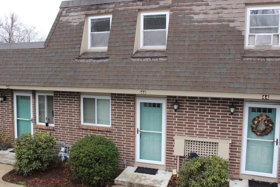 46 Walcott Valley Dr, Hopkinton, MA 01748 - photo 1