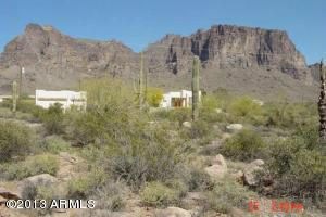 Lot in AJ