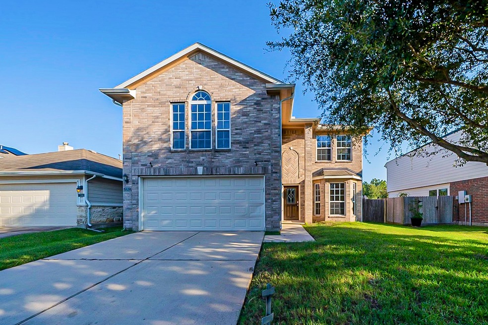 7262 Caracara Dr, Houston, TX 77040 - photo 1