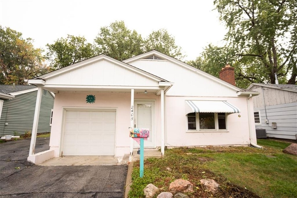 2405 E 28th St, Des Moines, IA 50317 - photo 1