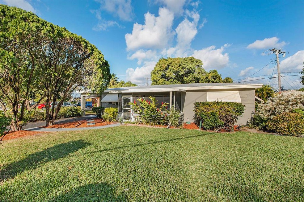 002-6801SE27thSt-Miramar-FL-small