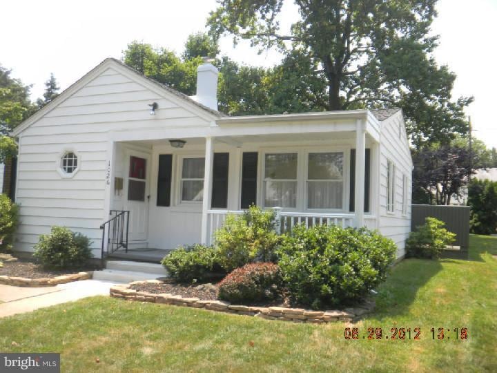 1026 N 26th St, Allentown, PA 18104 - photo 1