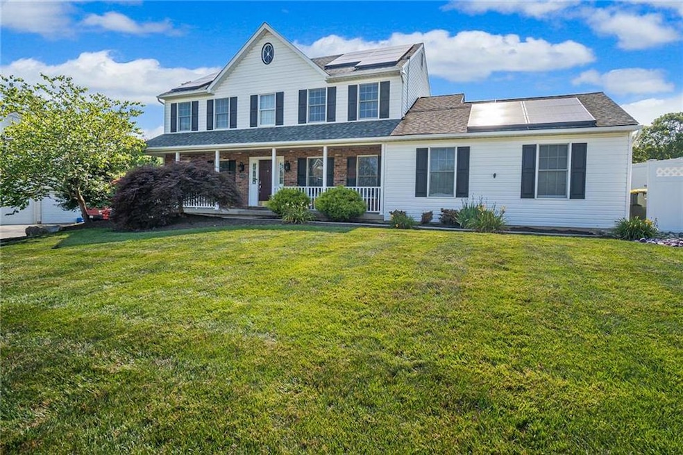 5452 Amanda Dr, Laurys Station, PA 18059 - photo 1