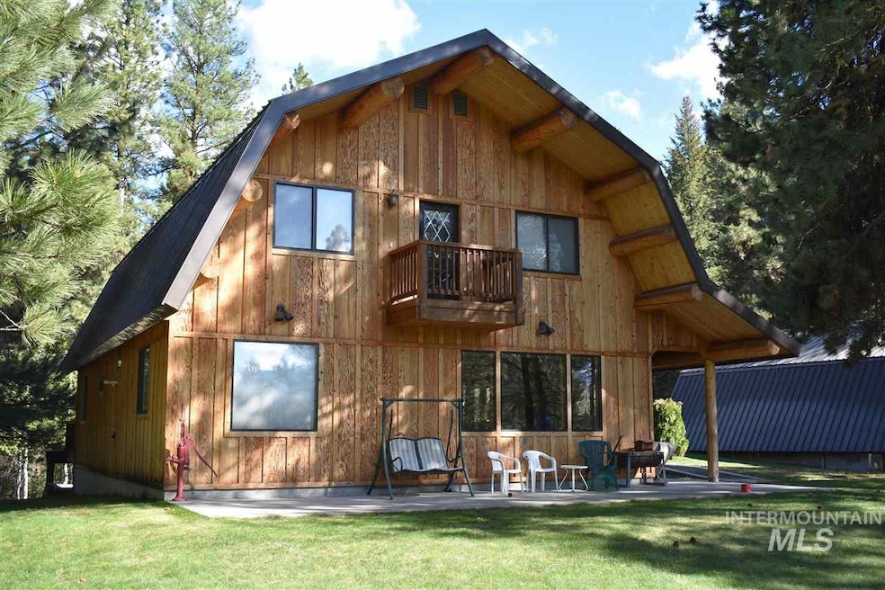 159 Clear Creek Rd, Cascade, ID 83611 - photo 1