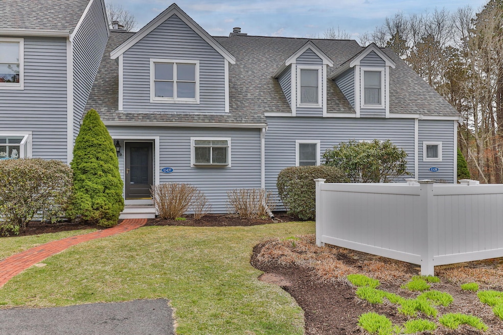 2-web-or-mls-137-shellback-way-u
