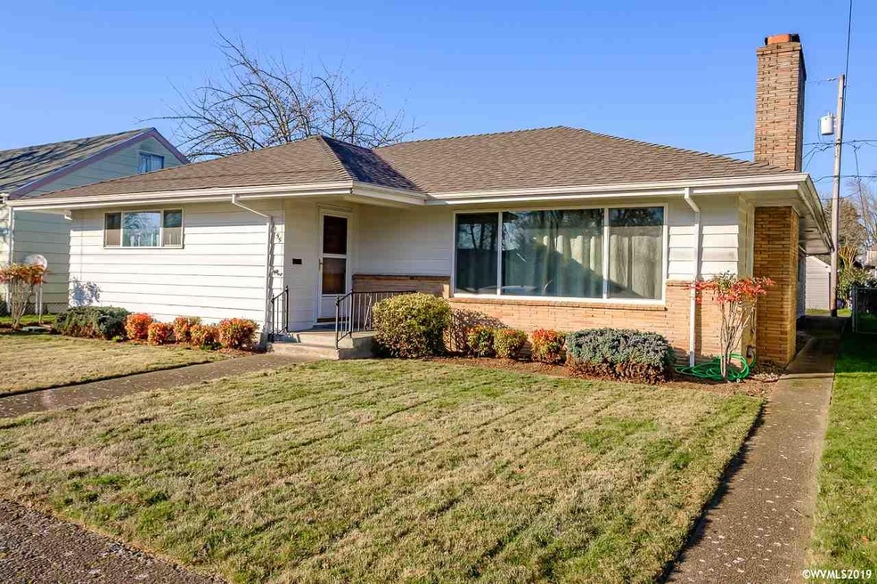 1155 10th Ave SW, Albany, OR 97321 - photo 1