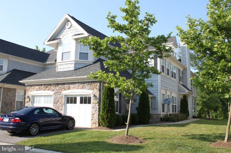 13846 Greendale Dr unit 13846, Woodbridge, VA 22191 - photo 1