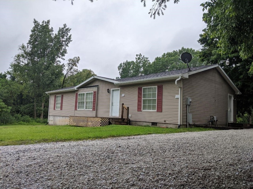 202 W Us Highway 20, La Porte, IN 46350 - photo 1