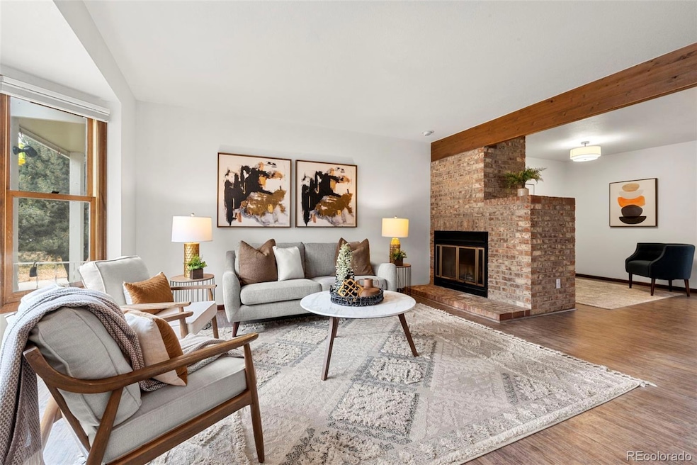 Under Contract $425,000