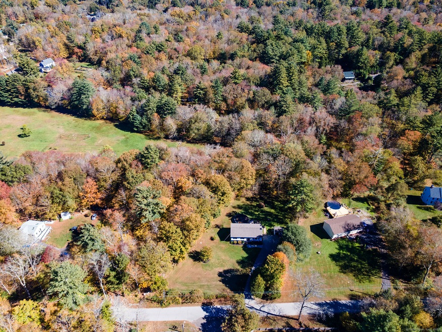 128 Fitzgerald Rd, Brooklyn, CT 06234 - photo 1