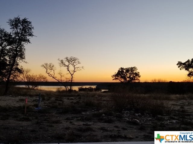 10101 Waterview Cove, Moody, TX 76557 - photo 1