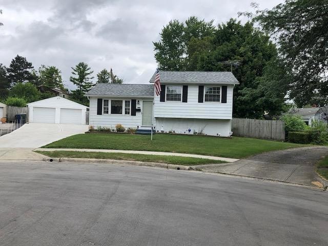 586 Oak Gale Ln.