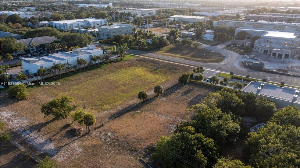 1022 SW 9th Ave, Delray Beach, FL 33444 - photo 1