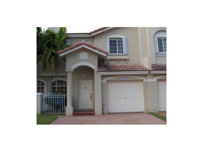 11571 NW 50th Terrace, Doral, FL 33178 - photo 1