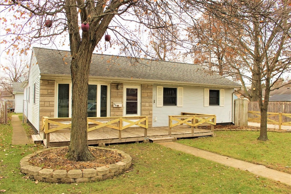 516 W Elm St, Griffith, IN 46319 - photo 1