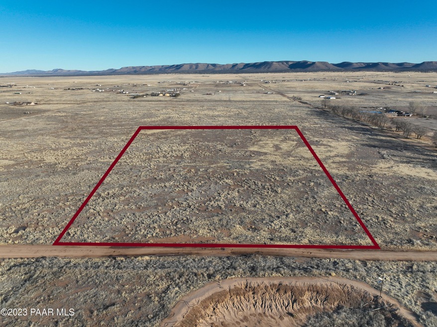 4100 W Robbie Ln, Paulden, AZ 86334 - photo 1