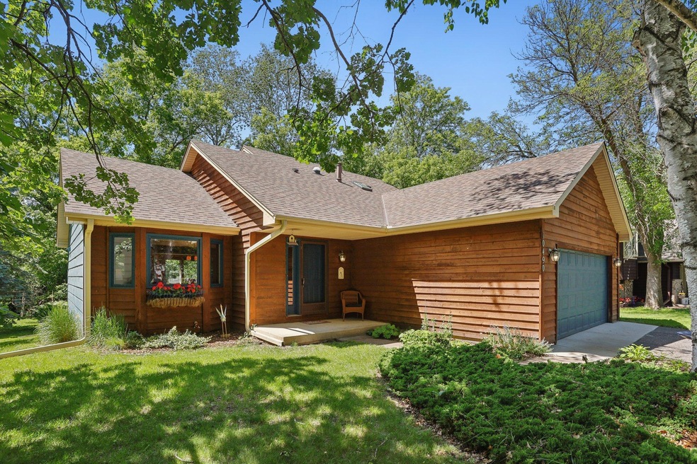 10490 Eagle St NW, Coon Rapids, MN 55433 - photo 1