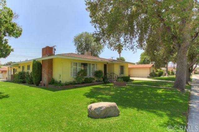 Beautiful Corner Lot  Mid-Century Property.