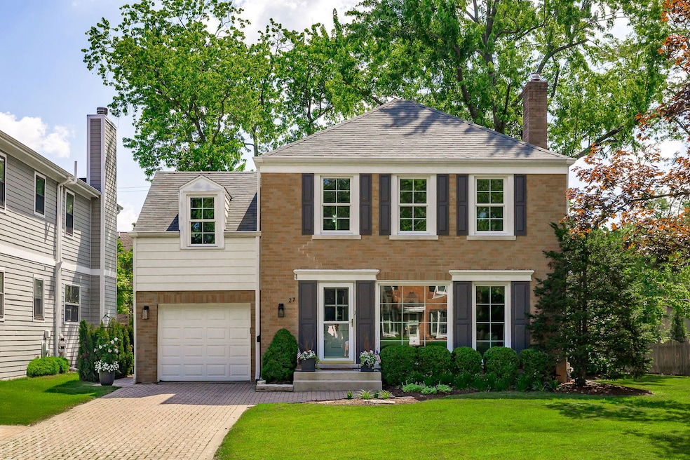 27 Iroquois Dr, Clarendon Hills, IL 60514 - photo 1