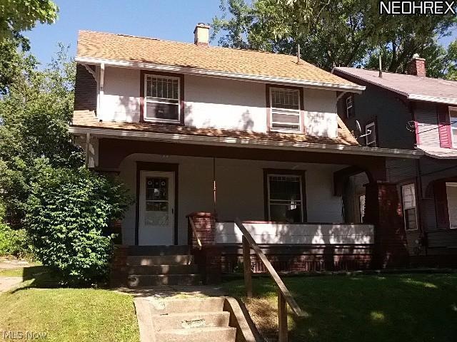 1530 Plain Ave NE, Canton, OH 44714 - photo 1