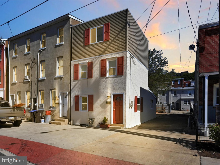 531 E Lafayette St, Norristown, PA 19401 - photo 1
