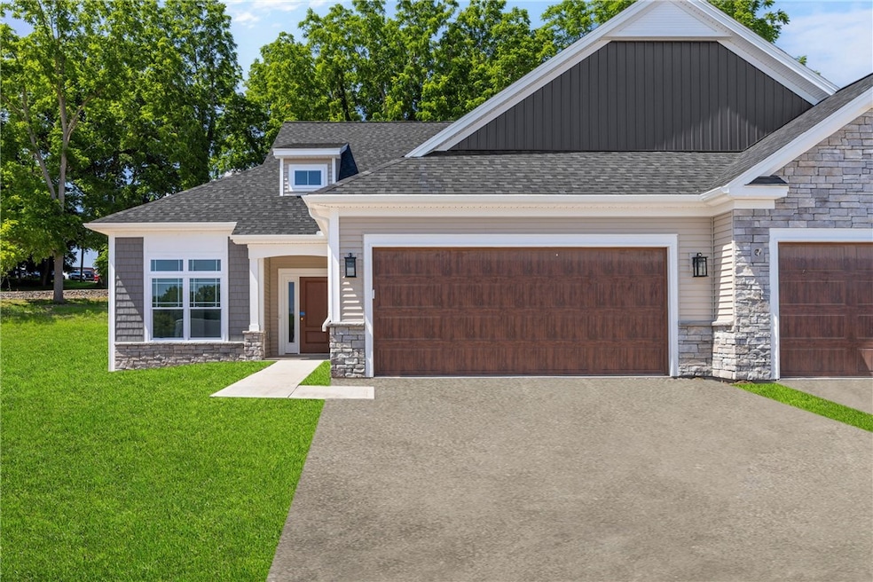 For Sale $556,050 • Co-Listing Agent