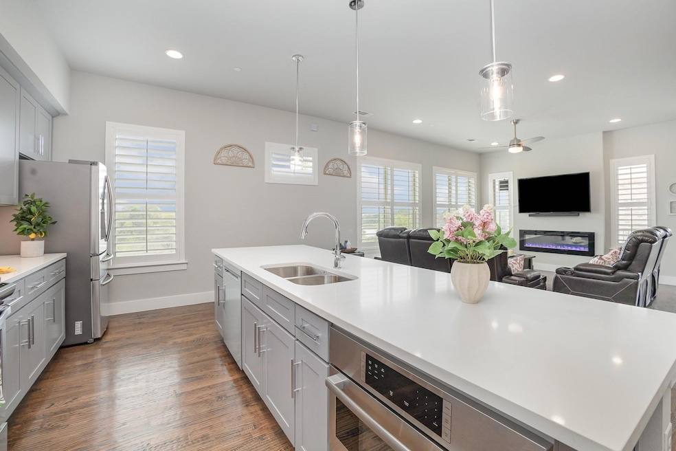 Gourmet Kitchen and natural light