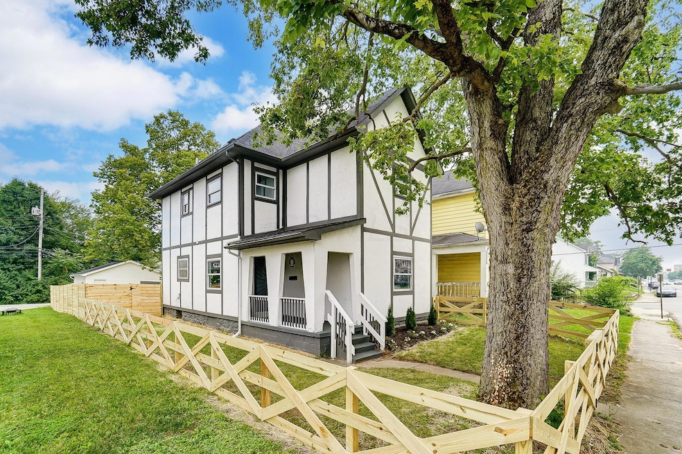 554 Kelton Ave, Columbus, OH 43205 - photo 1