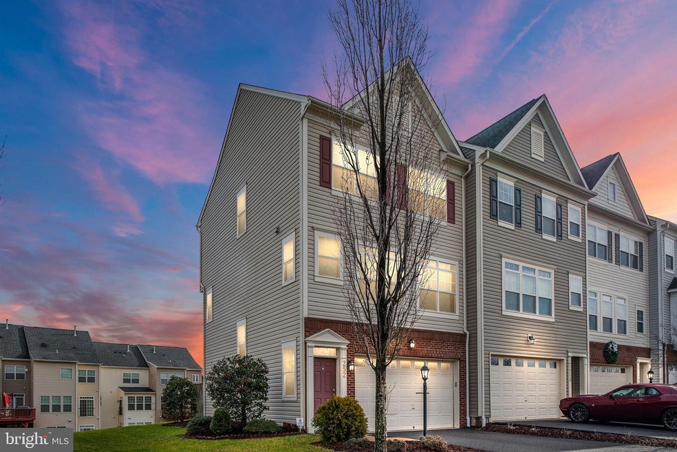 252 Woodstream Blvd, Stafford, VA 22556 - photo 1