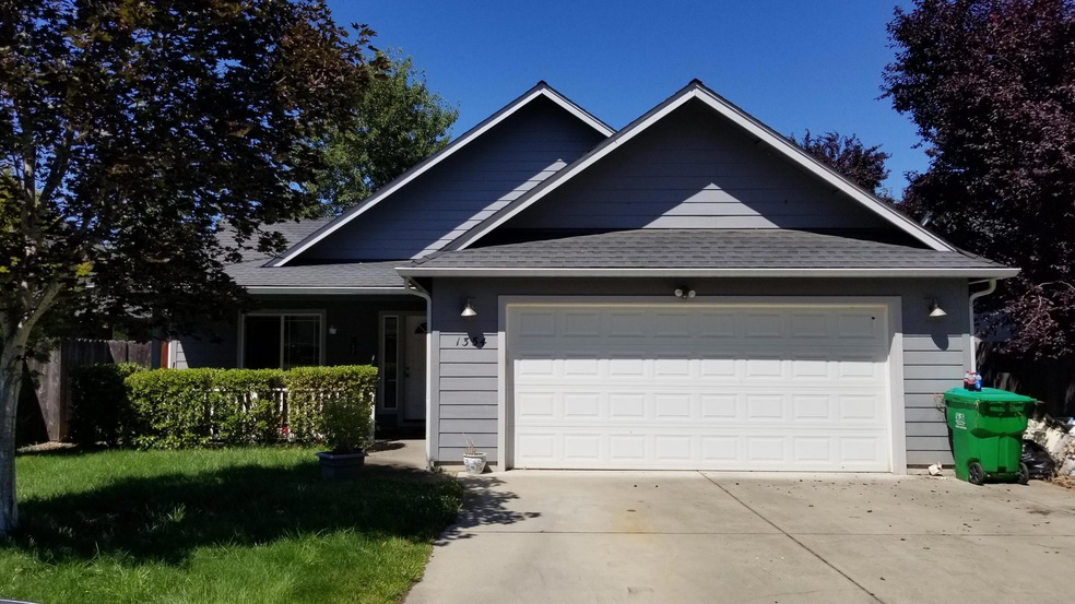 1354 Eclipse Ln2
