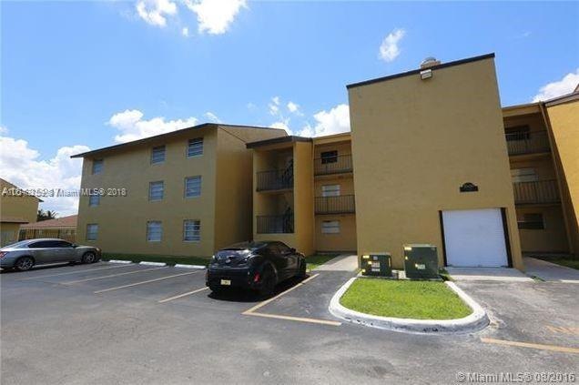 15430 SW 82nd Ln unit 634, Miami, FL 33193 - photo 1