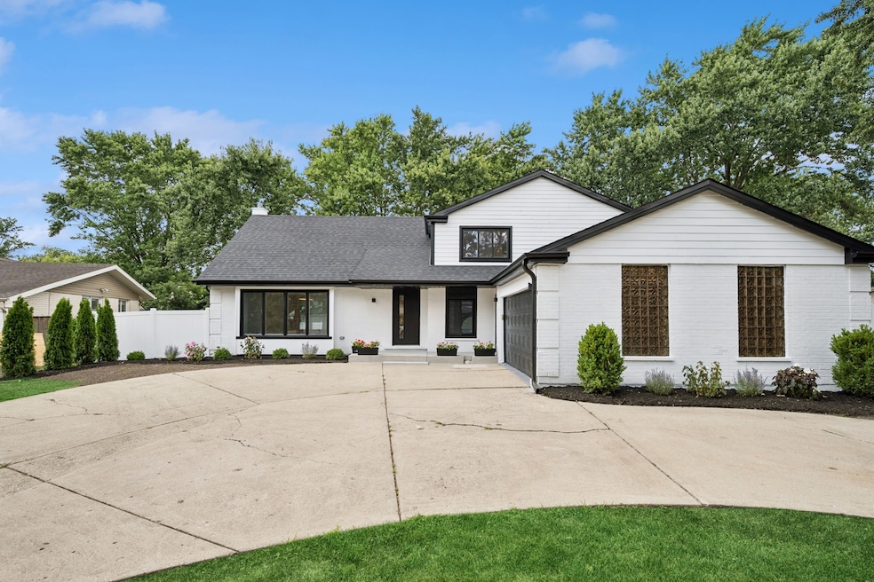 Pending $999,000 • Co-Listing Agent