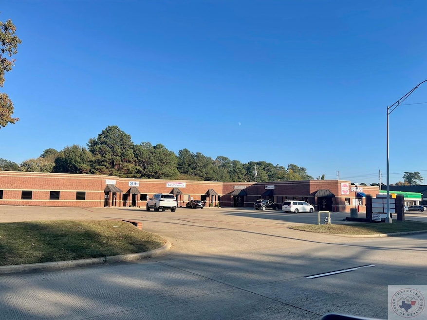 5604 Summerhill Rd, Texarkana, TX 75503 - photo 1