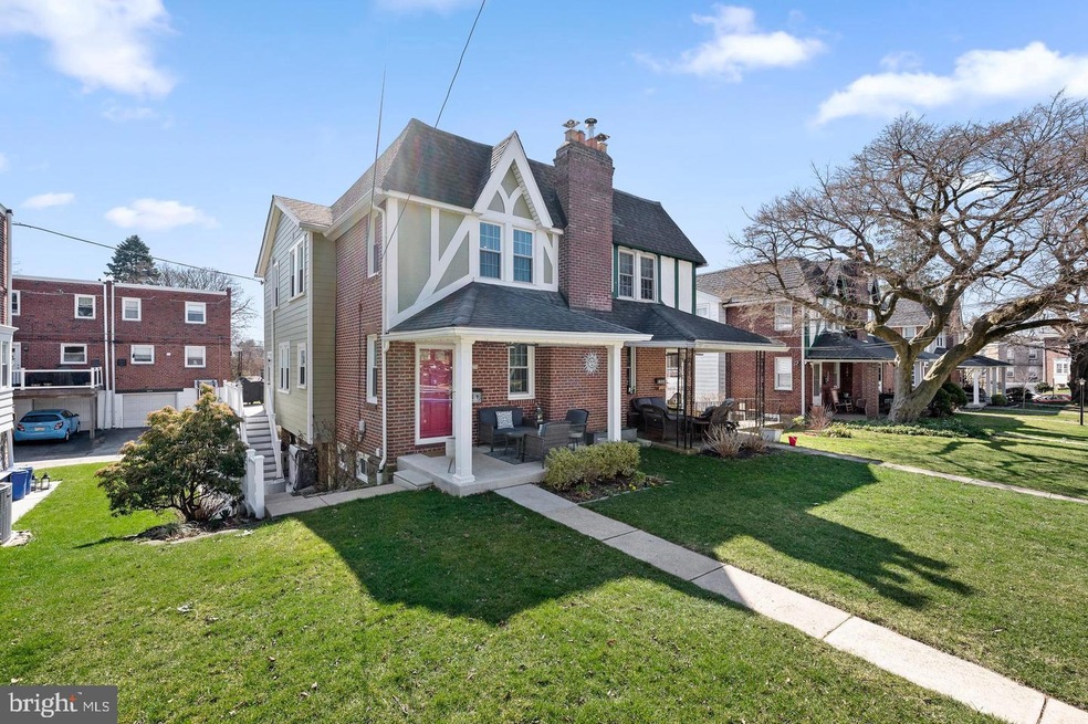 627 Kenilworth Rd, Ardmore, PA 19003 - photo 1