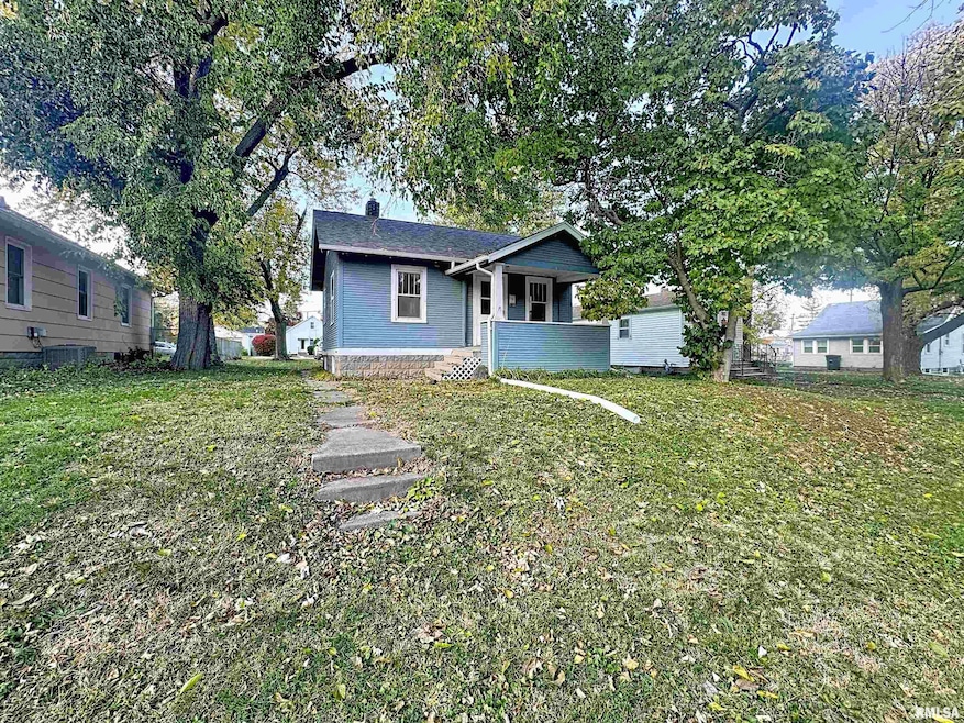 2212 39th St, Rock Island, IL 61201 - photo 1