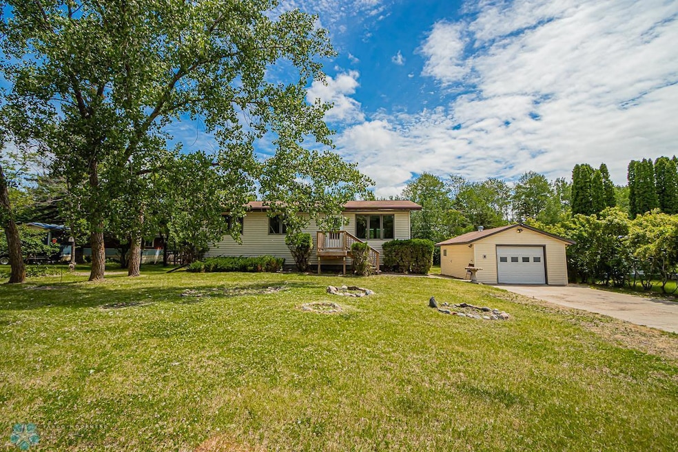 273 Court Ln, Detroit Lakes-02.jpg