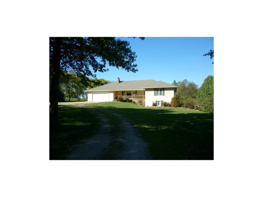 Front of House With Circle Driveway