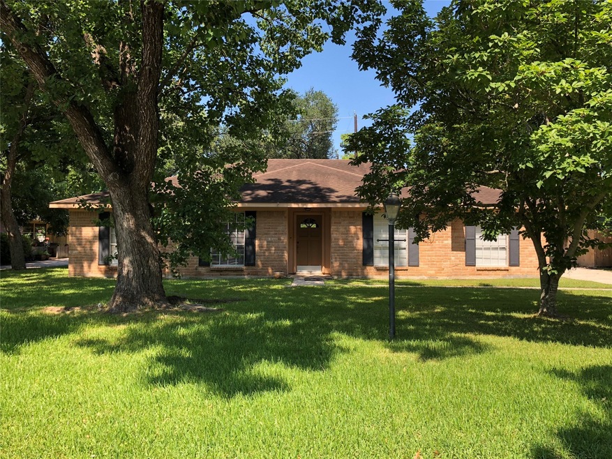 25323 Elm Creek Dr, Spring, TX 77380 - photo 1