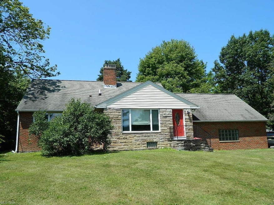 Welcome to 11976 Clearview Road, Chesterland, OH  